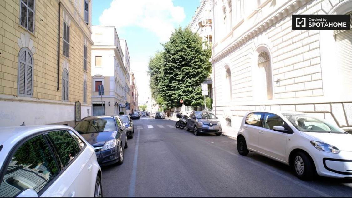 Guest House Casa Vicenza Рим Екстер'єр фото