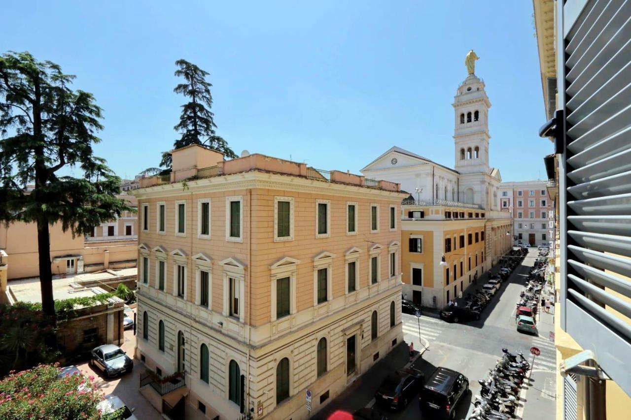 Guest House Casa Vicenza Рим Екстер'єр фото