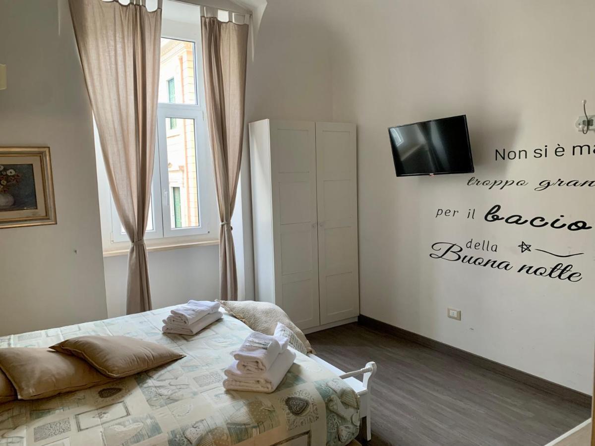 Guest House Casa Vicenza Рим Екстер'єр фото