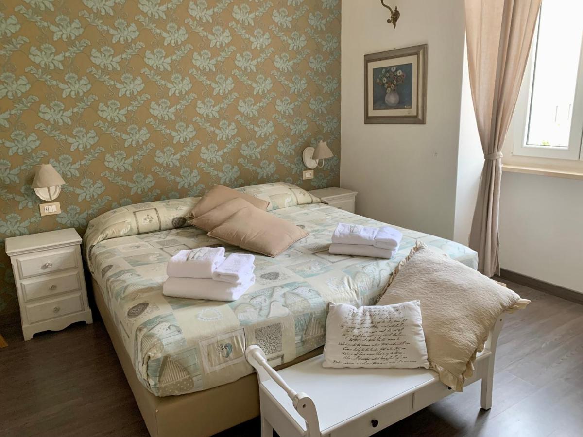 Guest House Casa Vicenza Рим Екстер'єр фото