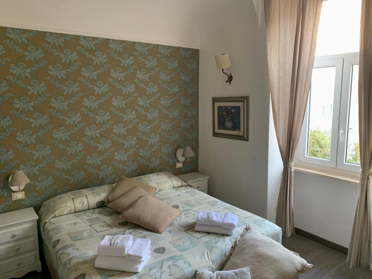 Guest House Casa Vicenza Рим Екстер'єр фото