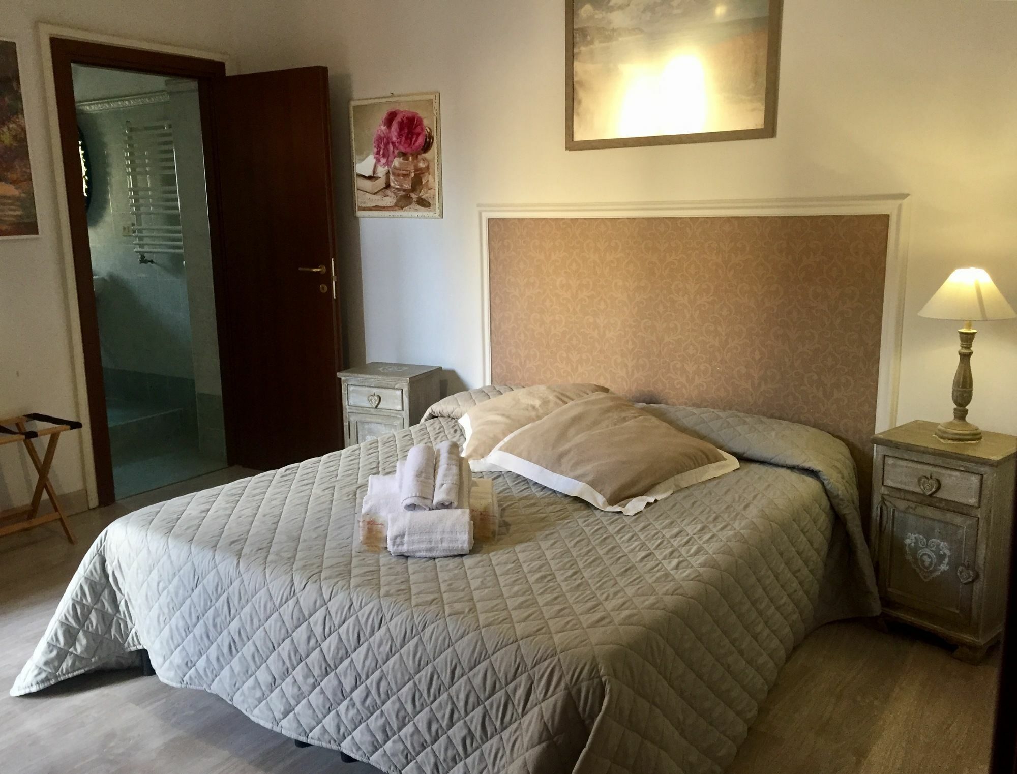 Guest House Casa Vicenza Рим Екстер'єр фото